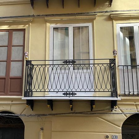 Casa Vacanze Donna Mariacarme' Palermo Luaran gambar