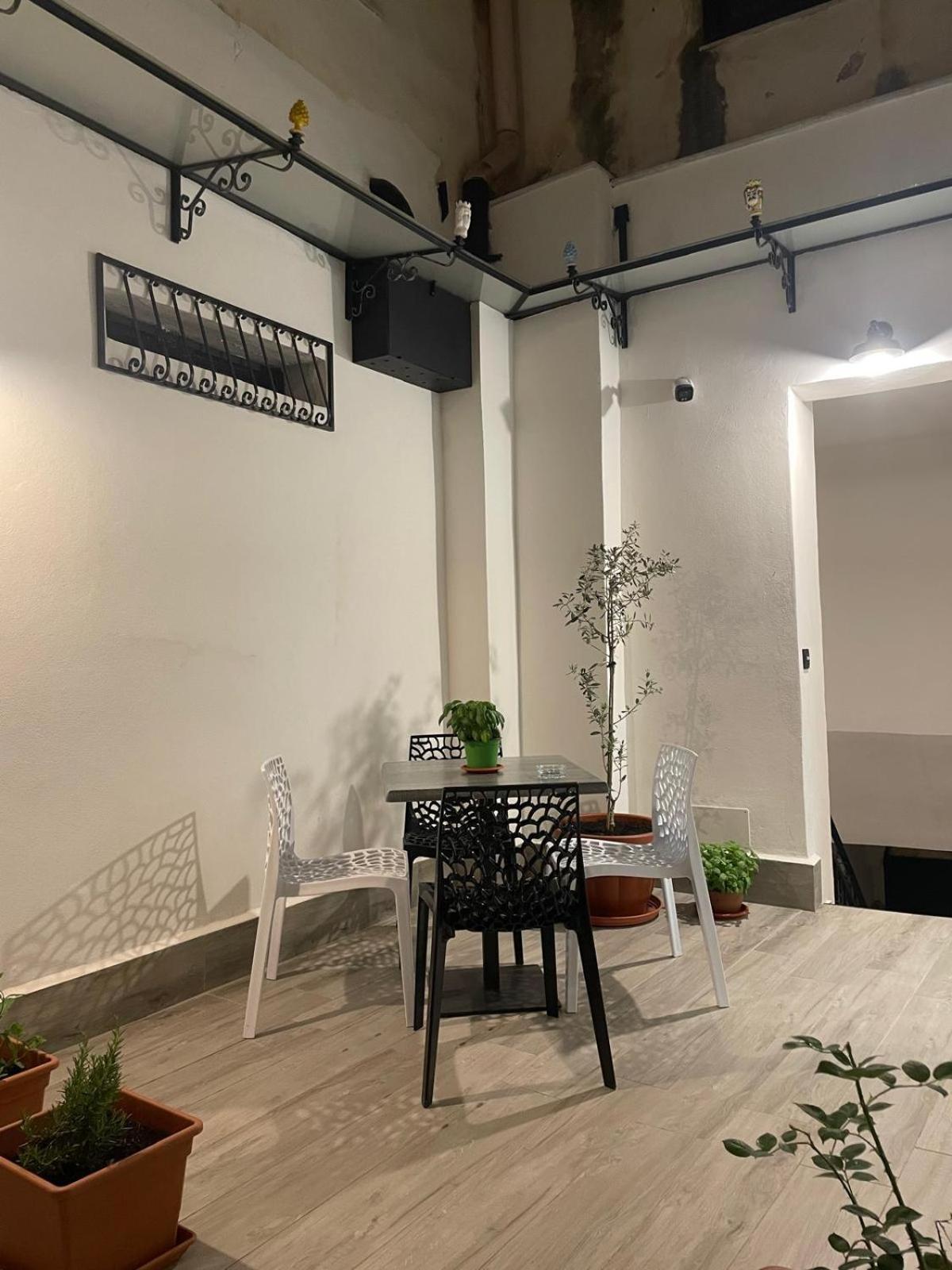 Casa Vacanze Donna Mariacarme' Palermo Luaran gambar